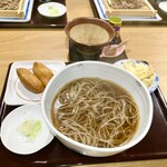 うさぎ - 幻の蕎麦・赤蕎麦のかけ蕎麦