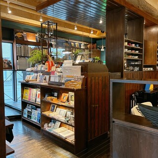 カフェ・エスキス_2