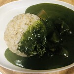 伊藤久右衛門 - カレーの色は緑です