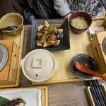 五穀 - 鶏と黒酢の健康黒酢あんかけ定食