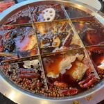 火鍋江湖 - 重庆麻辣火锅九宮格