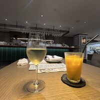 COLONIAL BEACH 横浜ハンマーヘッド - 