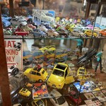 Garage cafe L・F・D - ルパンもいっぱいいます