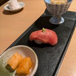和牛A5雌牛と熟成牛舌 肉屋いちゆく - 前菜三種盛り