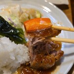 キッチン ブルー グローブ - 人参と共に