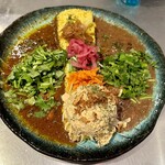 スパイシーカリーハウス 銀座半月 - 