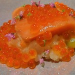 VANKA - 鰹だしで仕上げるあきずき梨のリゾット_北海道秋鮭のミーキュイと燻製新イクラ（絶品③）