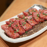 ホルモン焼肉 富や - 上カルビ☆