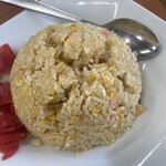 らーめん八 - 具は、かまぼこ、チャーシュー、たまご？知らんけど