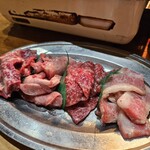 焼肉 八廣 - 