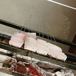 温石 - カマスを炙ります