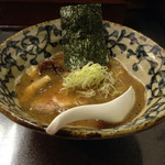 洛二神 - 2004年式中華そば¥700円(*^_、^*)