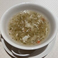 崎陽軒本店 嘉宮 - トンブリと蟹肉のスープ