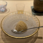 鮨 まつうら - お酒をかけるアイス