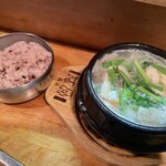 コリアンダイニング 韓 - 