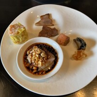 開化亭 - 前菜　カニ焼売など