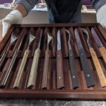 NH - ナイフは刀と同じ製法で作られたもの