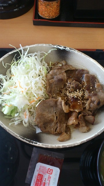 吉野家で牛カルビ定食 By ロロノア 初老 吉野家 北越谷駅前店 北越谷 牛丼 食べログ