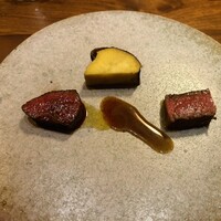 トムクリオーザ - 鹿肉　牛フィレ肉　紅はるか　窯焼き