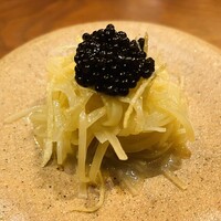 トムクリオーザ - ジャガイモ千切り発酵バターキャビア