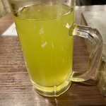 炭火焼肉ホルモン うらら - ホット緑茶