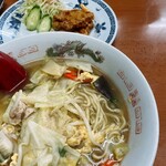 中華料理 湖山 - （たぶん）五目ソバ^^;