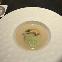 DINING & BAR TABLE 9 TOKYO - 