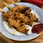 魚のうまい店 ひろちゃん - もつ焼き