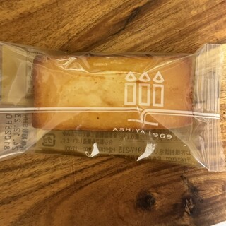 アンリシャルパンティエ_1