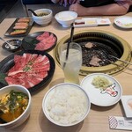 食彩和牛しげ吉 - 