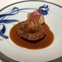 アピシウス - 茸とフォアグラのパイ包み焼き マデラ酒ソース