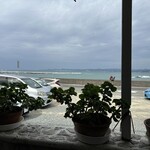 ペスカトーレ - 海を眺めてのランチ