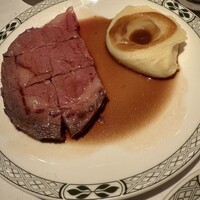 ロウリーズ・ザ・プライムリブ 恵比寿ガーデンプレイス店 - 