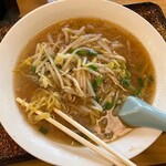 上海楼 - みそラーメン