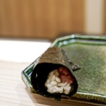 いしまる - 本鮪中とろ手巻き