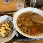 上海楼 - 半チャンラーメン