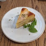 喫茶ヒトクチヤ - 