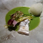 カイノヤ - 鰆とＧＶはまぐり　グリーンピースとハマグリのズッパ　菜の花の泡　アップ