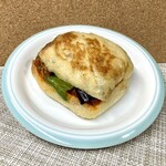 丹青 - 自家製ラムトマトカレーのパニーニ