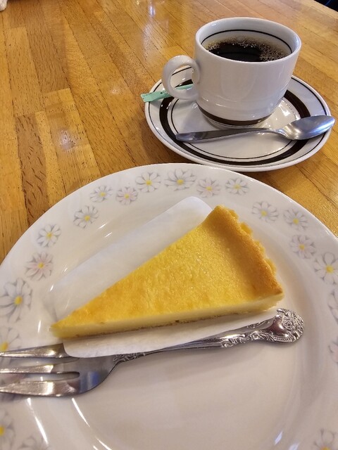 小岩井農場 サイロ喫茶室（雫石町）- 農場直営カフェで味わう自然の恵み