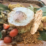 スリニッポン セイロンティーハウス&カフェ - 