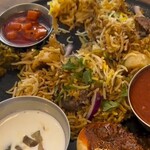 カレーとビリヤニとお酒 たびる - 