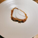 むら上 - クエの揚げ物。ネギとにんにくのソース。