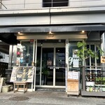 SEAFOOD&BURGER gfu. - 店舗外観