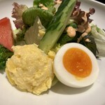 東洋軒 - ・松坂牛ロイヤルブラックカレー&海の幸の贅沢カレーライスのランチセット(2,970円)