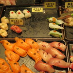 唐戸市場 活きいき馬関街 - 