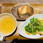 フェリーチェ バジル - 