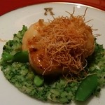 アピシウス - ラングスティーヌと帆立貝のポワレ 甲殻類のエッセンス   この一皿凄く好きです プリプリ、旨味が凄い