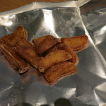 ラ・ボンヌターブル - 燻製にしたフレンチフライ