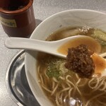 焼豚らーめん じゅんこ - 味変薬味…生姜醤油漬け